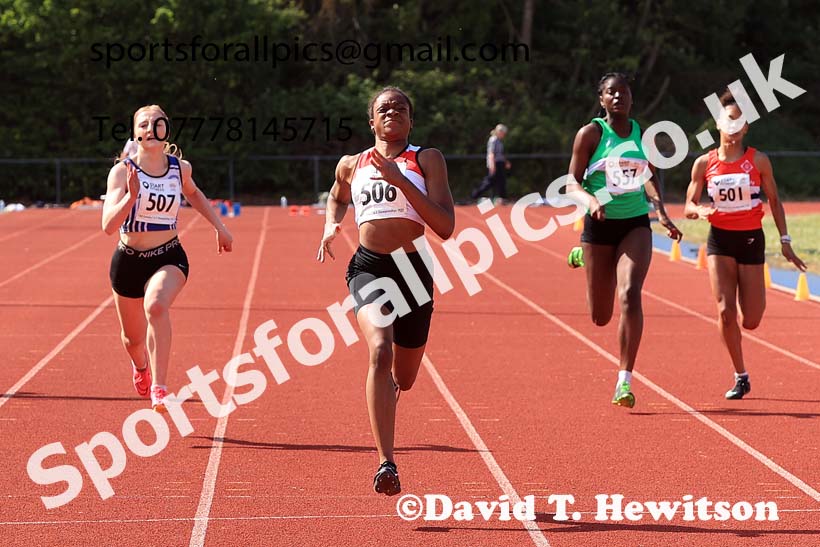 Womens under-17s 100 metres, 2025 North Eastern Track and Field Champs., Shildon, County Durham. Photo: David T. Hewitson/Sports for All Pics
